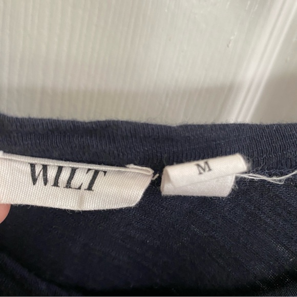 WILT clothing black tee dress v neck raw layered hem detailing size Medium - Picture 3 of 7